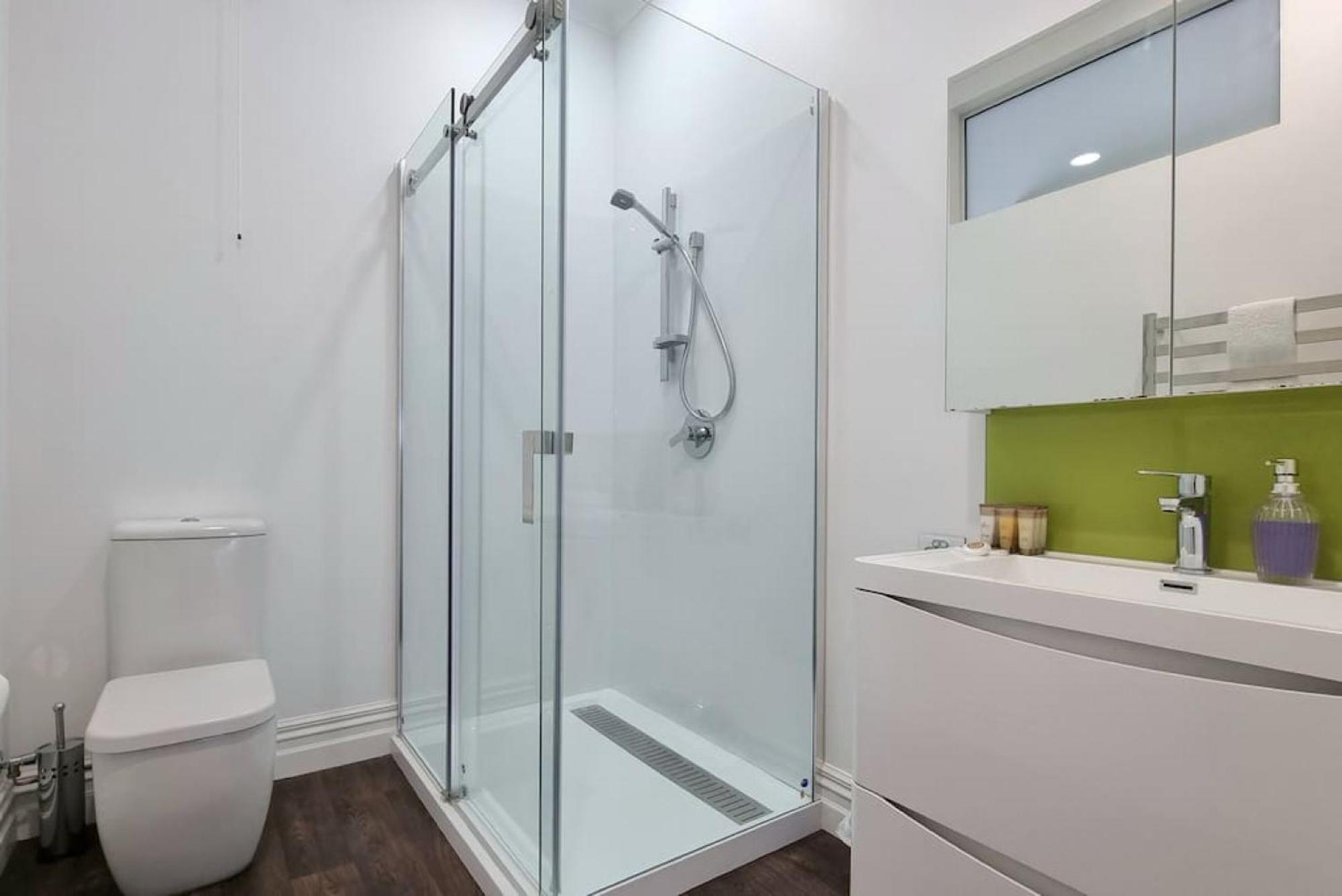 Central Auckland 5-Bedroom Villa With Free Parking Екстер'єр фото