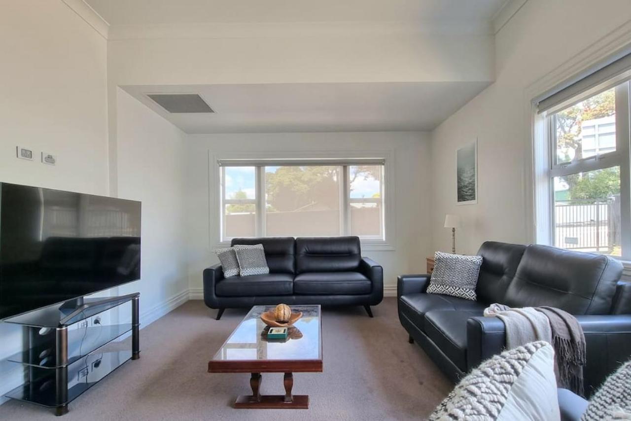Central Auckland 5-Bedroom Villa With Free Parking Екстер'єр фото