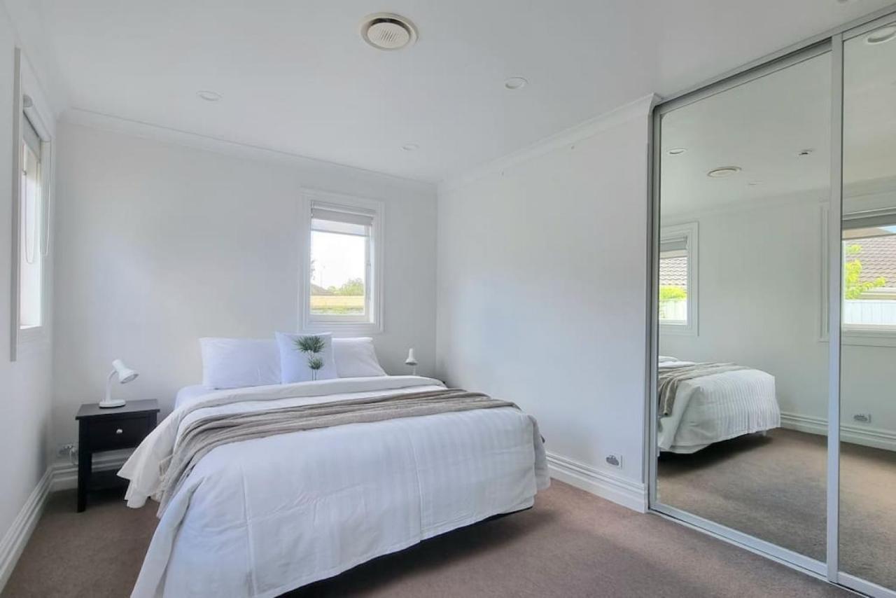Central Auckland 5-Bedroom Villa With Free Parking Екстер'єр фото